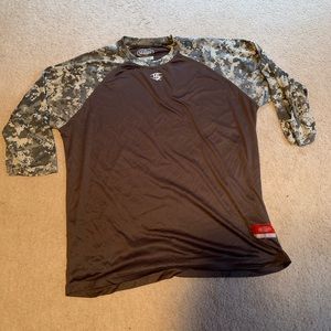 Louisville Slugger 3/4 T-Shirt